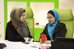 بازدید دانشجویان دانشگاه علوم پزشکی قم و کاشان از دستاوردهای نانویی کشور
 17