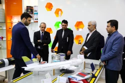 بازدید معاون وزیر علوم کوبا از ستاد توسعه فناوری نانو و میکرو 11