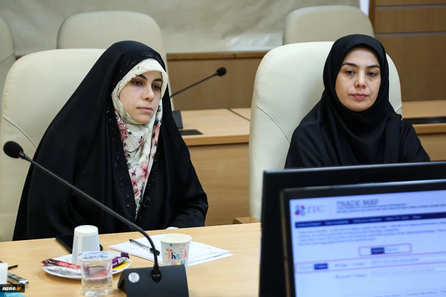 نشست تخصصی تدوین استانداردهای ملی و بین المللی فناوری نانو 33