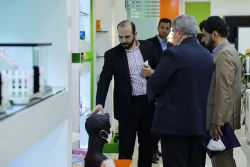 نشست تخصصی تدوین استانداردهای ملی و بین المللی فناوری نانو 37