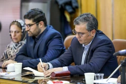 نشست مشترک مدیران عامل شرکت های نانو نساجی با مدیرکل و معاونین دفتر نساجی و پوشاک وزارت صمت
 10
