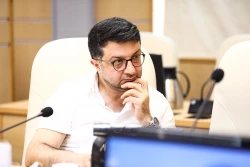 نشست با فناوران و صنایع حوزه رنگ و رزین 17