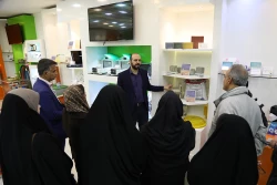 بازدید مدیران فرهنگی دانشگاه‌های علوم پزشکی کشور از ستاد نانو و دست آوردهای نانویی کشور 28