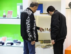 بازدید مدیران فرهنگی دانشگاه‌های علوم پزشکی کشور از ستاد نانو و دست آوردهای نانویی کشور 30