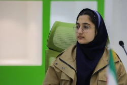 بازدید دانش آموزان دبیرستان شهید بینائی منطقه 15 از نمایشگاه ستاد نانو و میکرو 7