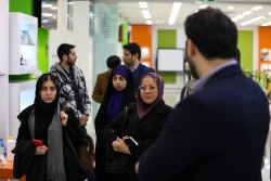 نشست هم‌اندیشی با خبرنگاران و فعالان رسانه‌ای حوزه بین‌الملل 17