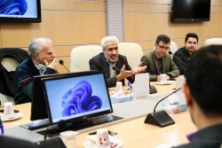 نشست تخصصی فناوران و فعالان حوزه ابزارهای پایش بر بالین "poct"  8