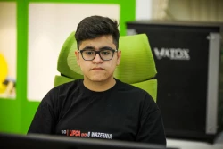 بازدید دانش آموزان متوسطه دوم مدرسه علامه حلی از نمایشگاه ستاد توسعه فناوری های نانو و میکرو 5