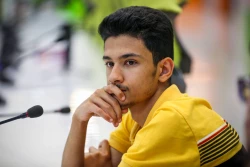 بازدید دانش آموزان متوسطه دوم مدرسه علامه حلی از نمایشگاه ستاد توسعه فناوری های نانو و میکرو 13