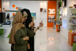 بازدید دانشجویان دانشگاه علوم پزشکی سبزوار از ستاد توسعه فناوری های نانو و میکرو 2