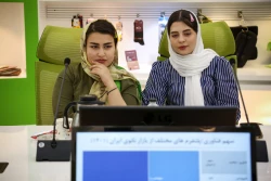 بازدید دانشجویان دانشگاه علوم پزشکی سبزوار از ستاد توسعه فناوری های نانو و میکرو 4