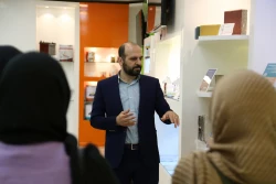 بازدید دانشجویان دانشگاه علوم پزشکی سبزوار از ستاد توسعه فناوری های نانو و میکرو 12