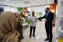 بازدید دانشجویان دانشگاه علوم پزشکی سبزوار از ستاد توسعه فناوری های نانو و میکرو 13