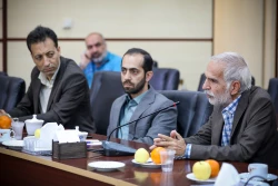 بازدید دکتر احمدوند دبیر ستاد توسعه فناوری‌های نانو و میکرو از دانشگاه کاشان به مناسبت هفته فناوری نانو 6