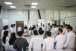 مرحله نهایی سیزدهمین مسابقه ملی فناوری نانو 7