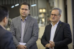 بازدید معاون وزیر جهاد کشاورزی و هیئت همراه از نمایشگاه دائمی محصولات فناوری نانو 14