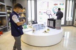 بازدید دانش اموزان خبرگزاری پانا از ستاد 5