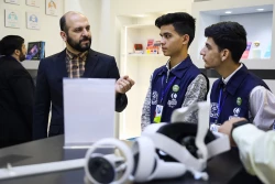 بازدید دانش اموزان خبرگزاری پانا از ستاد 15