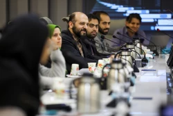 جلسه هم‌اندیشی فعالین دانشجویی در خصوص حمایت معاونت علمی از محققان پسادکتری فناورانه (طرح TOP)
 3