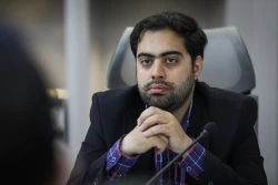 جلسه هم‌اندیشی فعالین دانشجویی در خصوص حمایت معاونت علمی از محققان پسادکتری فناورانه (طرح TOP)
 8