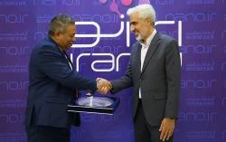 بازدید معاون وزیر علوم کشور ونزوئلا از ستاد توسعه فناوری های نانو و میکرو 2