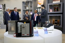 بازدید معاون وزیر علوم کشور ونزوئلا از ستاد توسعه فناوری های نانو و میکرو 8