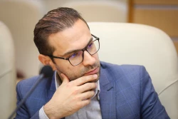 نشست معرفی برنامه پسادکتری فناورانه ویژه اساتید و شرکت های نانو 12