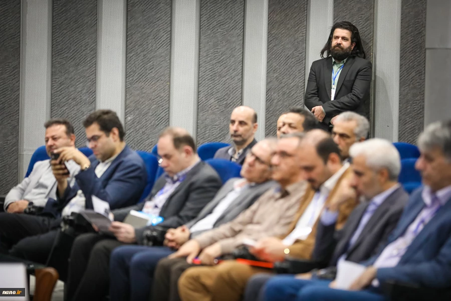 نشست تخصصی بررسی نقش نانوفناوری در کاهش ناترازی تولید برق با حضور دبیر ستاد نانو و میکرو 12