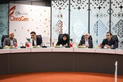 بازدید دبیر ستاد توسعه فناوری‌های نانو و میکرو از شرکت دارویی سینا ژن 14