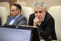 بازدید دکتر بیگ‌زاده مدیرعامل محترم شرکت سهامی نمایشگاه‌های بین‌المللی از ستاد نانو و میکرو
 6