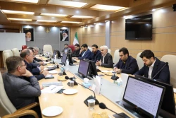 بازدید دکتر بیگ‌زاده مدیرعامل محترم شرکت سهامی نمایشگاه‌های بین‌المللی از ستاد نانو و میکرو
 9