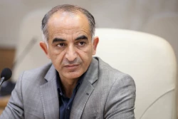 بازدید دکتر بیگ‌زاده مدیرعامل محترم شرکت سهامی نمایشگاه‌های بین‌المللی از ستاد نانو و میکرو
 10