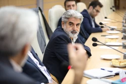 بازدید نمایندگان عضو کمیسیون آموزش مجلس از ستاد نانو 7