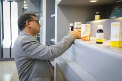 بازدید نمایندگان عضو کمیسیون آموزش مجلس از ستاد نانو 9