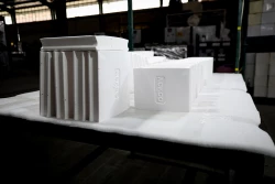 بازدید خبرنگاران و فعالان رسانه‌ای از شرکت نانویی اطلس سرام تولیدکننده آجرهای دیرگداز نیروگاهی
 8