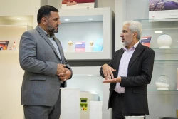 بازدید دکتر عظیمی‌راد سخنگوی کمیسیون آموزش مجلس از ستاد نانو 11