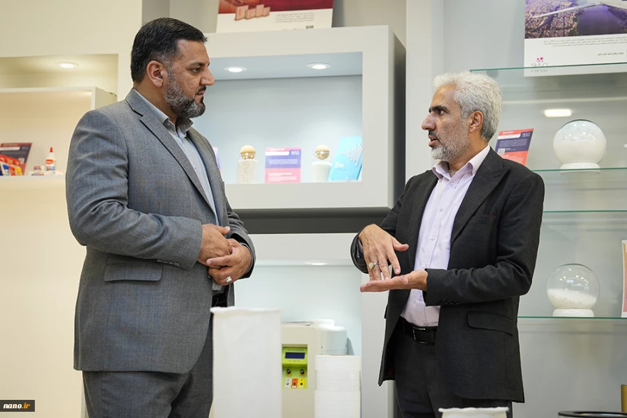 بازدید دکتر عظیمی‌راد سخنگوی کمیسیون آموزش مجلس از ستاد نانو 11