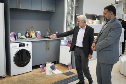 بازدید دکتر عظیمی‌راد سخنگوی کمیسیون آموزش مجلس از ستاد نانو 9