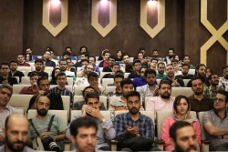 اکران مستند رویای چینی در دانشکدگان فنی دانشگاه تهران 11