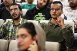اکران مستند رویای چینی در دانشکدگان فنی دانشگاه تهران 12