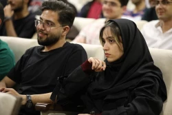 اکران مستند رویای چینی در دانشکدگان فنی دانشگاه تهران 15