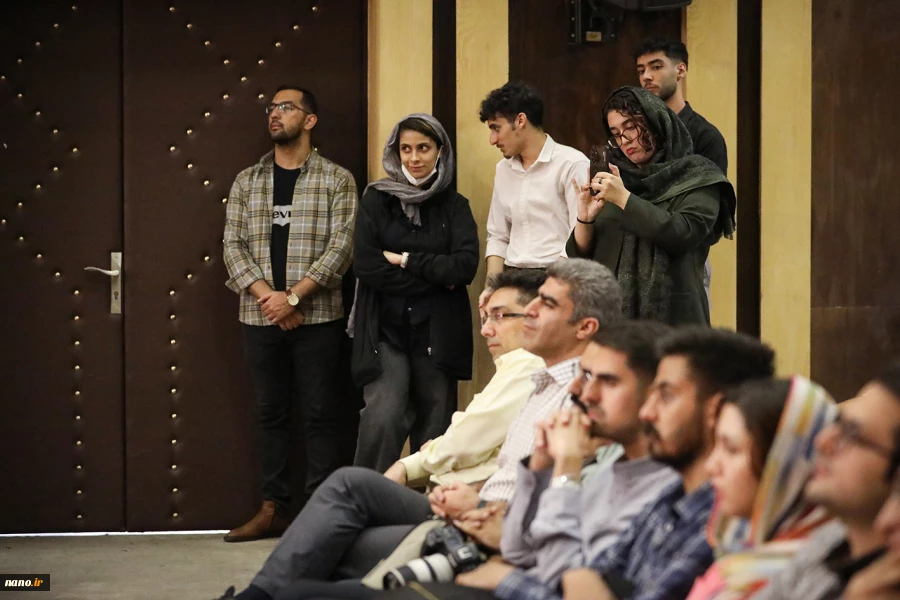 اکران مستند رویای چینی در دانشکدگان فنی دانشگاه تهران 16