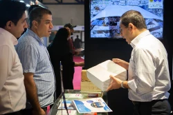 اولین روز شانزدهمین نمایشگاه نانو 12