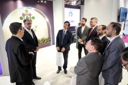 دومین روز شانزدهمین نمایشگاه نانو 28