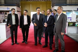 دومین روز شانزدهمین نمایشگاه نانو 9