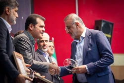 دومین روز شانزدهمین نمایشگاه نانو 22