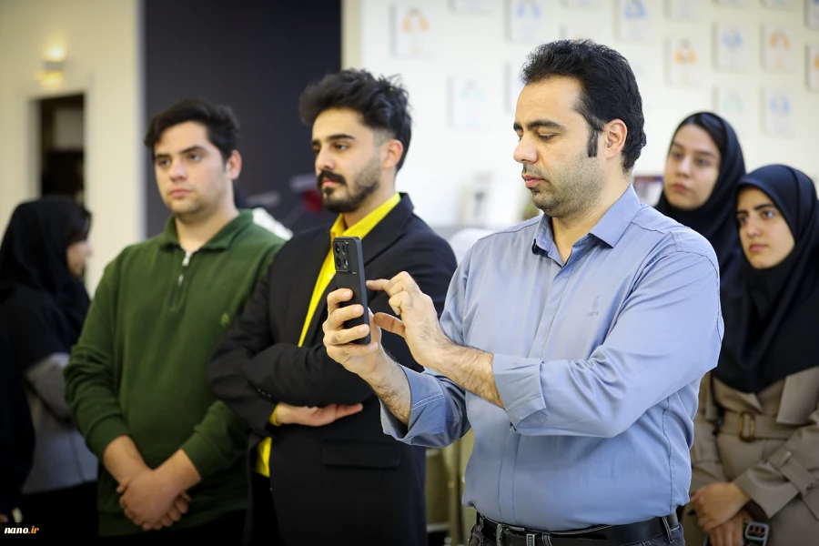 بازدید دانشجویان بین المللی امام خمینی قزوین از نمایشگاه ستاد نانو 17