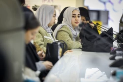 بازدید دانشجویان بین المللی امام خمینی قزوین از نمایشگاه ستاد نانو 8