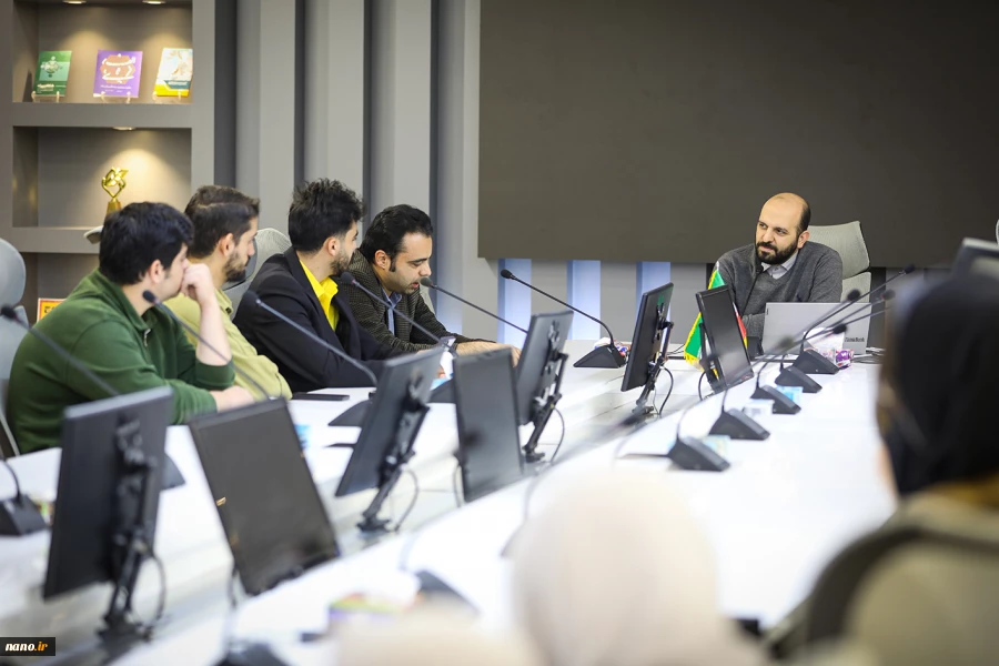 بازدید دانشجویان بین المللی امام خمینی قزوین از نمایشگاه ستاد نانو 13