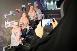 بازدید دانش آموزان پایه ششم مدرسه مهر هشتم از نمایشگاه ستاد توسعه فناوری های نانو و میکرو 16